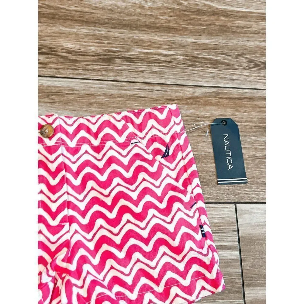 NWT! Nautica Pink and White Wave Chevon Shorts Size 4